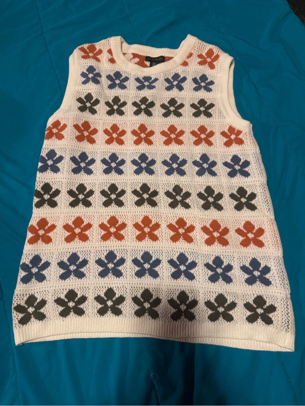 Crewneck Floral Knit Sweater Tank - White with Blue, Orange, and Olive